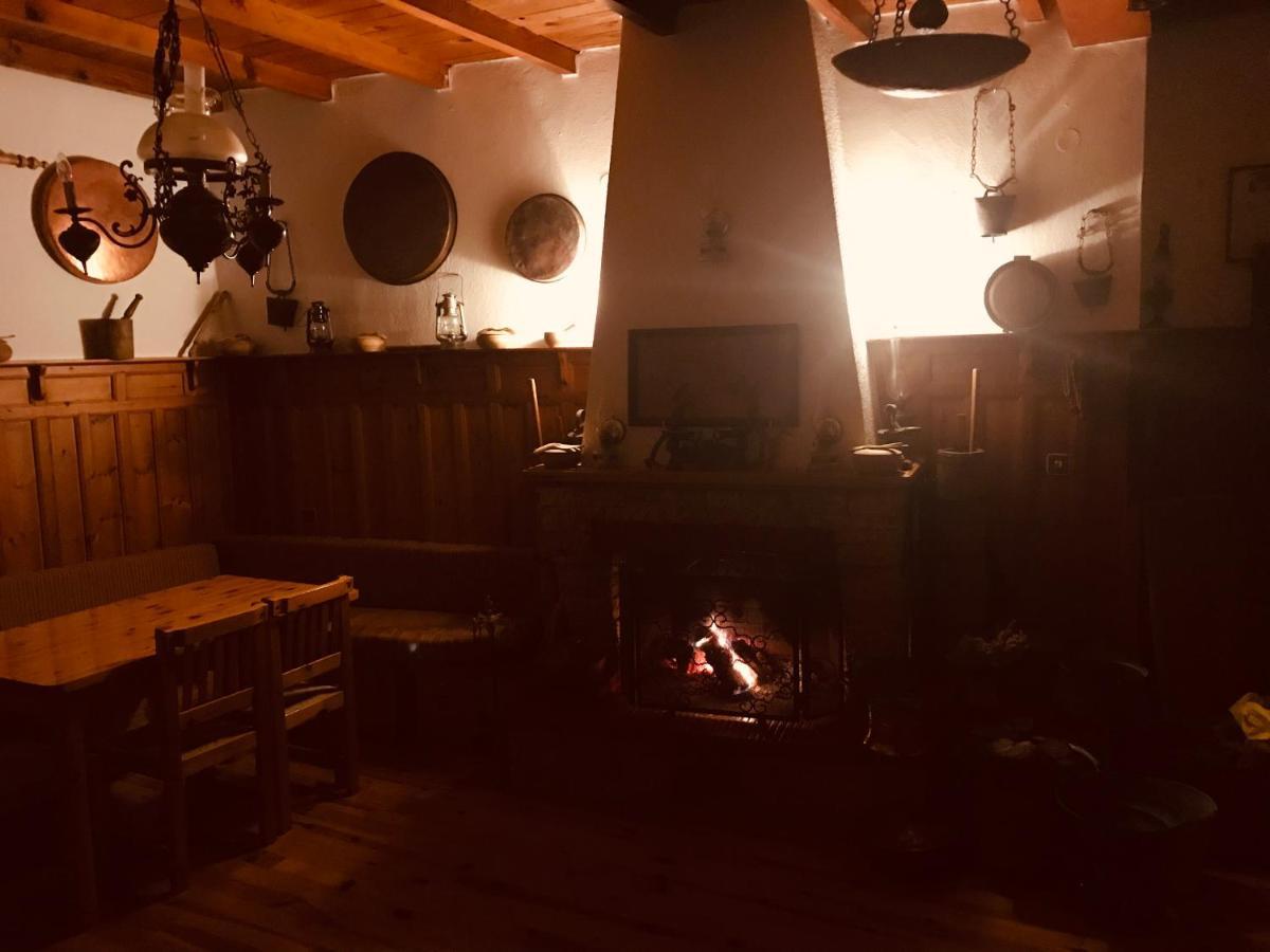 9Mouses Chasiotis Guest House Ampelakia Luaran gambar