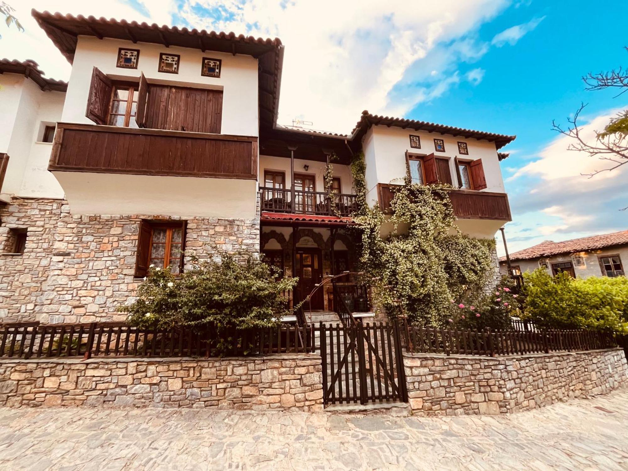 9Mouses Chasiotis Guest House Ampelakia Luaran gambar